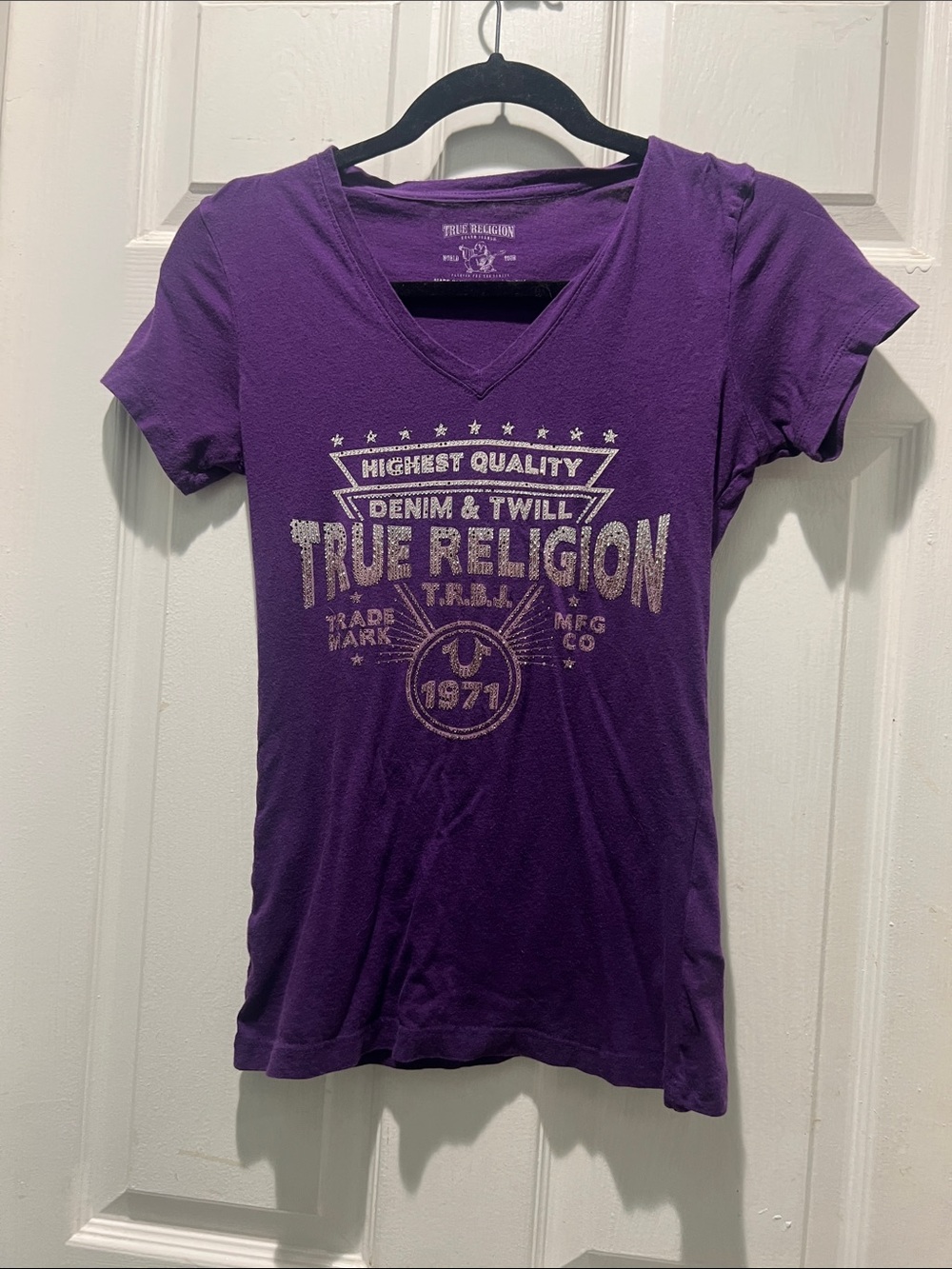 True Religion Purple Bling V-Neck Graphic Logo Tee